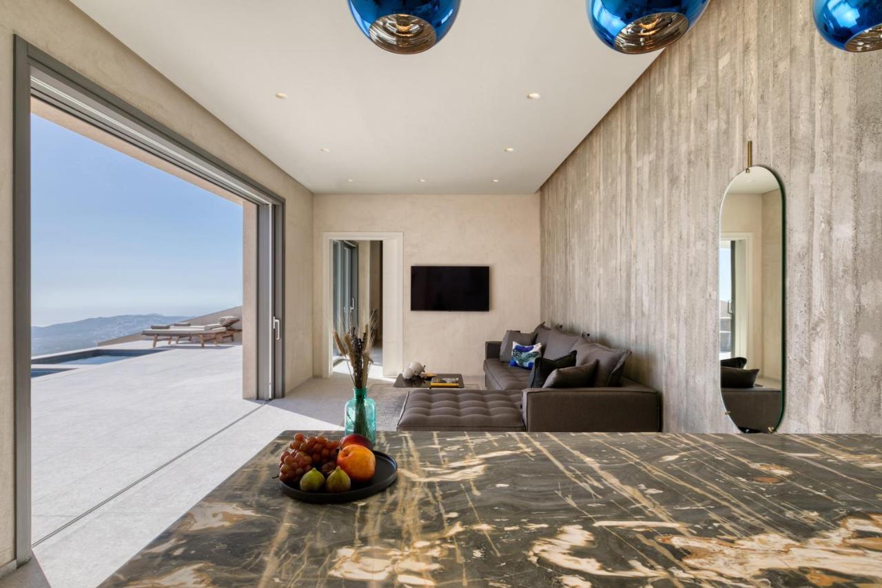 Santorini Sky, Luxury Willa